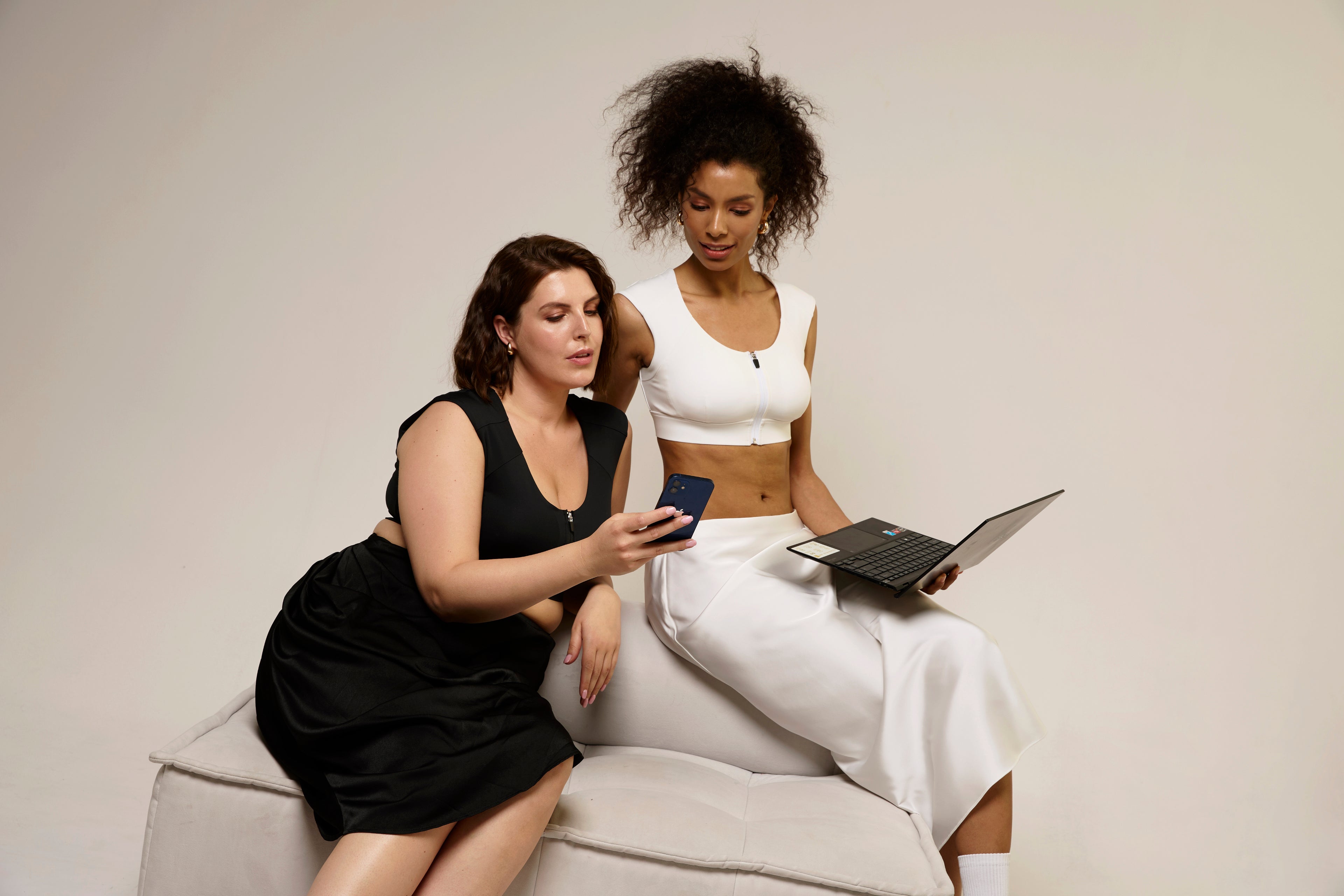 The Etalon posture bra, highlighting a versatile fit and everyday back support.
